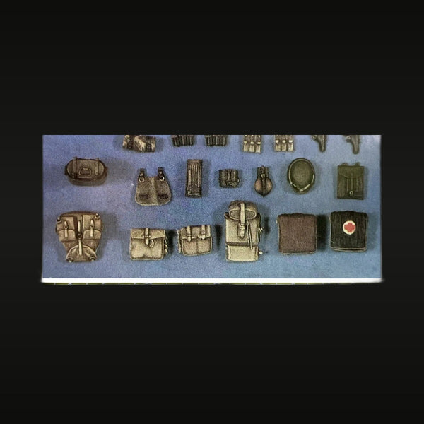 WWII German Military Equipment Accessory Set 28mm Resin Kit