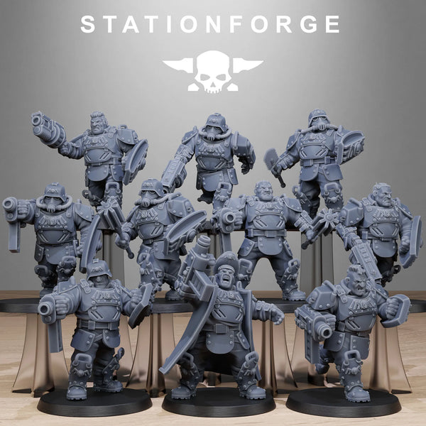 Grimdark Armored Mutants, 13 Figures, Resin Model Figure Kit, Sci-Fi Theme, Unassembled and Unpainted
