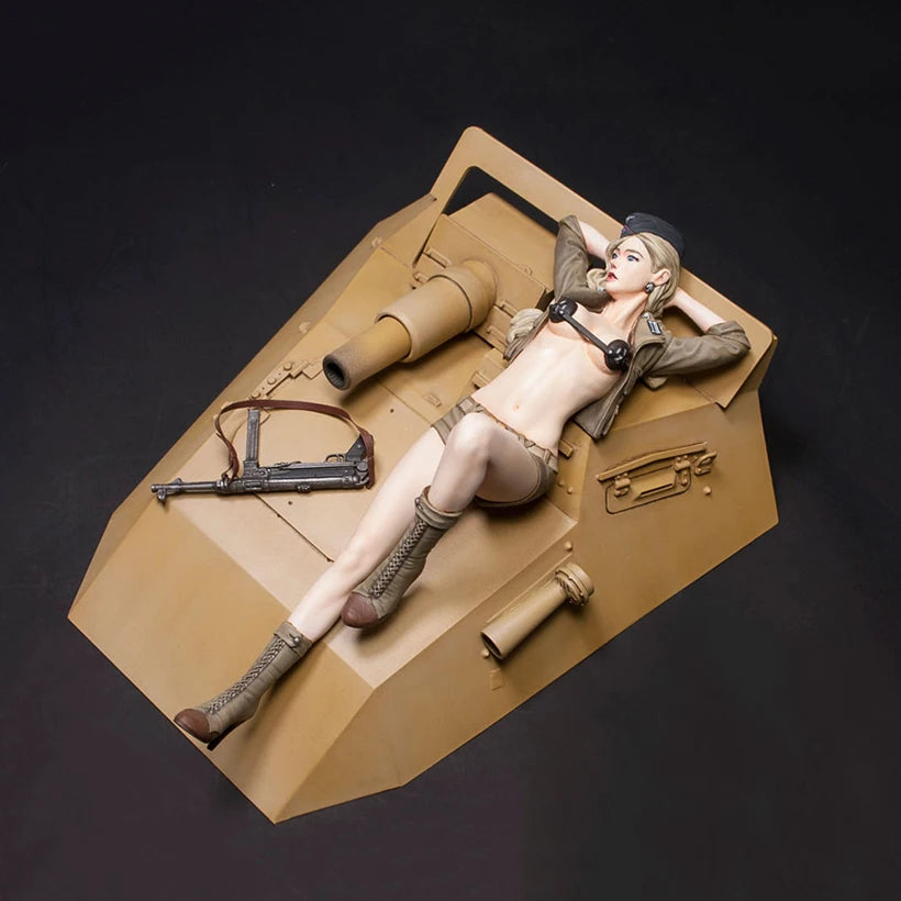 1/12 Modern Woman, Resin Model Figure Kit, Unassembled and Unpainted