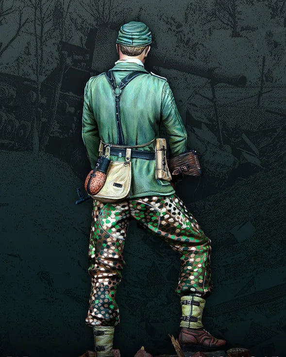 1/16 Modern German Infantryman in Flecktarn with Rifle, Resin Model Figure Kit, Unassembled and Unpainted