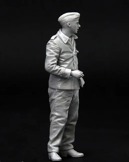 1/35 Modern German Soldier Tropical Uniform, Resin Model Figure Kit, Unassembled and Unpainted