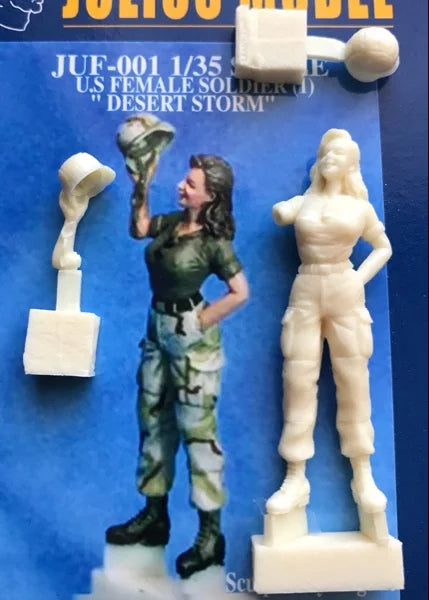 1/35 Cold War US Army Female Soldiers, 3 Figures, Resin Model Figure Kit, Unassembled and Unpainted