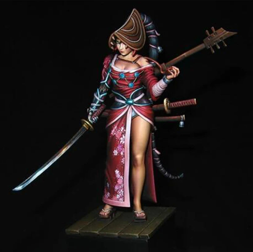1/24 Ancient Fantasy Woman Warrior, Resin Model Figure Kit, Fantasy Theme, Unassembled and Unpainted