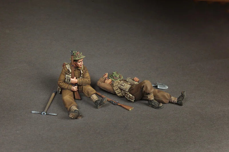 1/35 WWII British Infantry Tropical Assault, 3 Figures, Resin Model Figure Kit, Unassembled and Unpainted