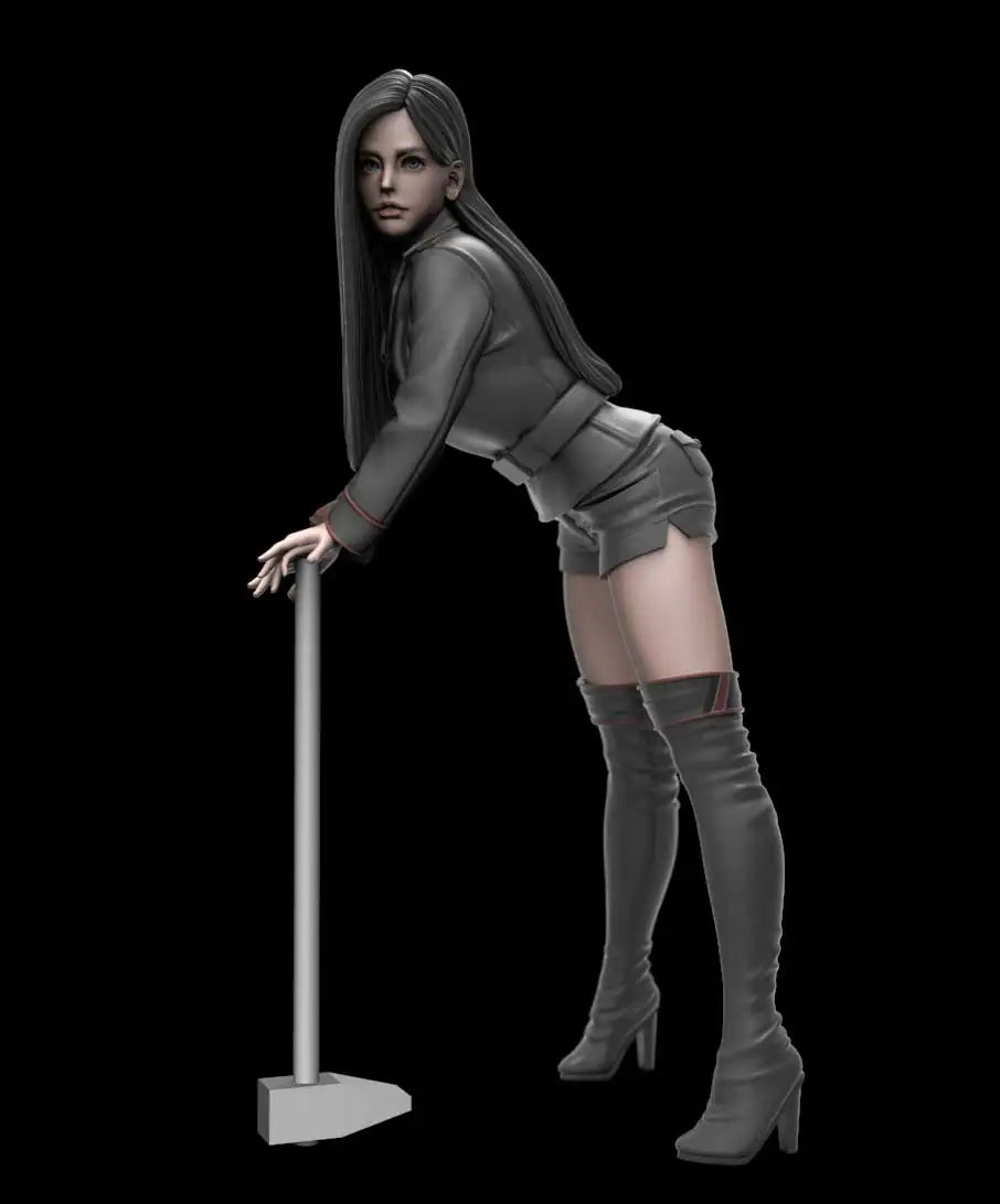 1/12 Pin-Up Female with Hammer, Resin Model Figure Kit, Unassembled and Unpainted