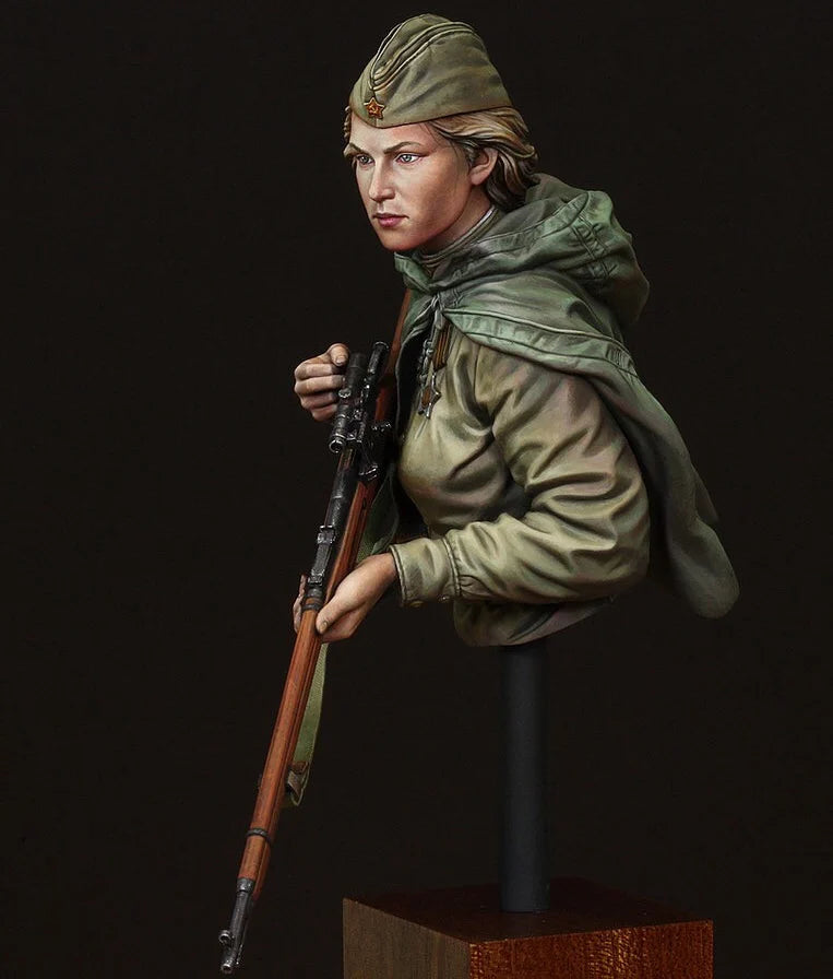1/10 WWII Soviet Female Soldier, Resin Model Bust Kit, Unassembled and Unpainted