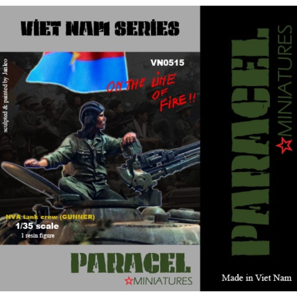1/35 Vietnam War NVA Tank Gunner Seated at Station, Resin Model Figure Kit, Unassembled and Unpainted