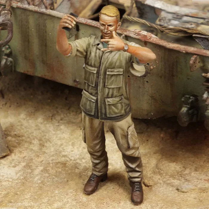 1/35 Modern Modern, Resin Model Figure Kit, Unassembled and Unpainted