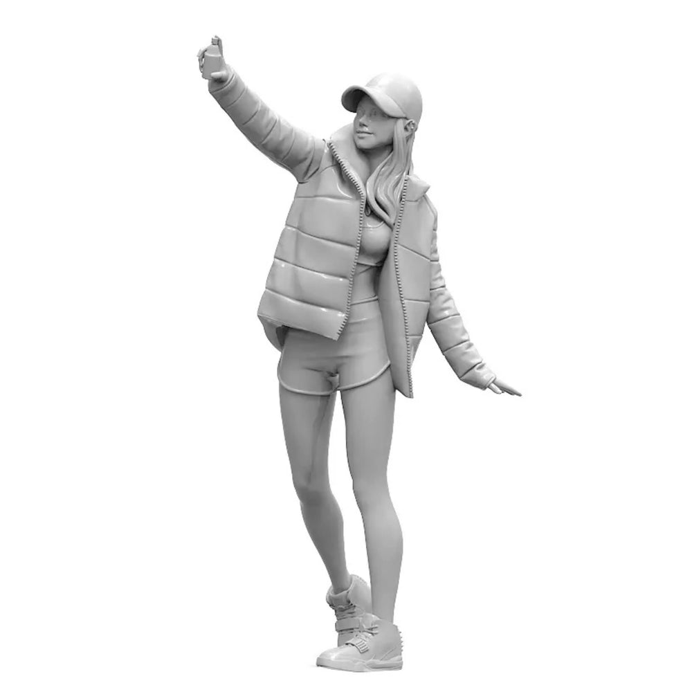 1/24 Modern Female Explorer, Resin Model Figure Kit, Unassembled and Unpainted