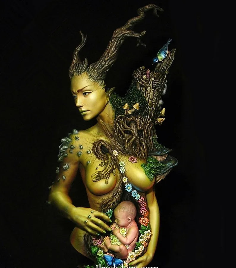 1/10 Horned Female, Resin Model Bust Kit, Fantasy Theme, Unassembled and Unpainted
