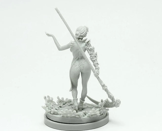 1/6 Female Cleric, Resin Model Figure Kit, Fantasy Theme, Unassembled and Unpainted