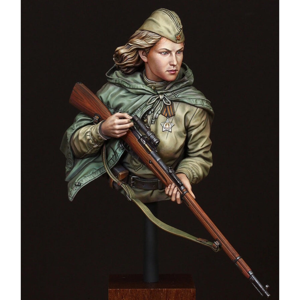 1/10 WWII Soviet Female Soldier, Resin Model Bust Kit, Unassembled and Unpainted