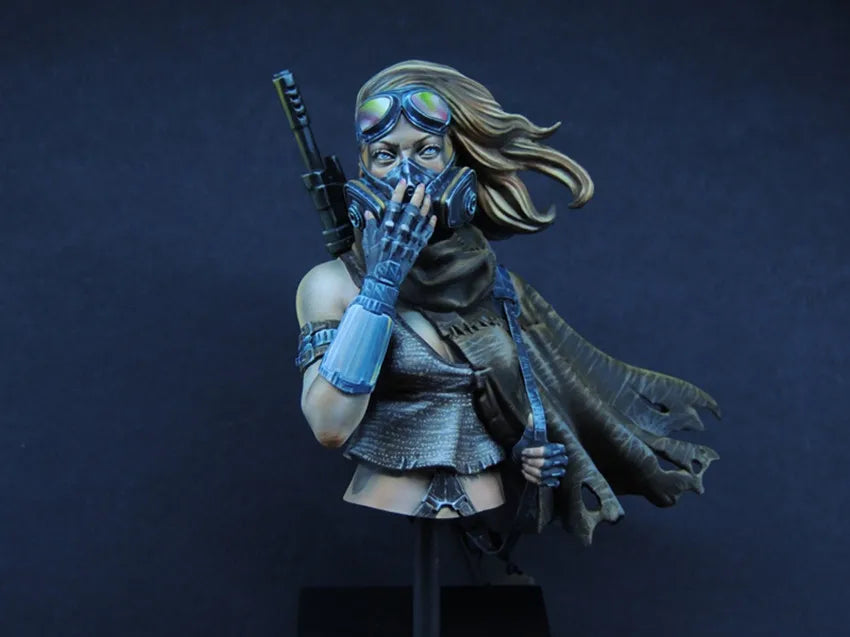 1/10 Post-Apocalyptic Warrior, Resin Model Bust Kit, Anime Theme, Unassembled and Unpainted