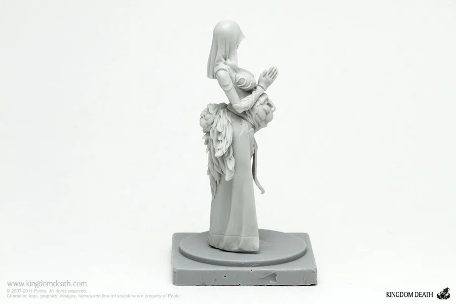 30mm Hooded Sorceress in Long Robes, Resin Model Figure Kit, Unassembled and Unpainted