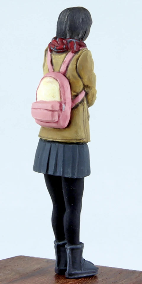 1/35 High School Girl, Resin Model Figure Kit, Anime Theme, Unassembled and Unpainted