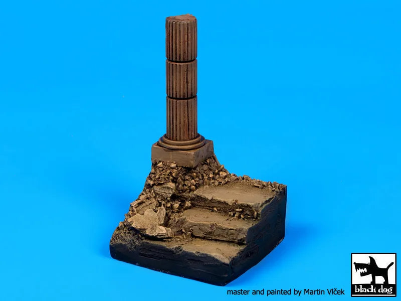 1/35 Ancient Roman/Greek Stairpost Ruins, Resin Model Terrain Kit, Unpainted