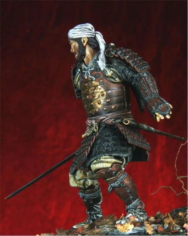 1/18 Medieval Japanese Samurai Warrior in Armor, Resin Model Figure Kit, Unassembled and Unpainted