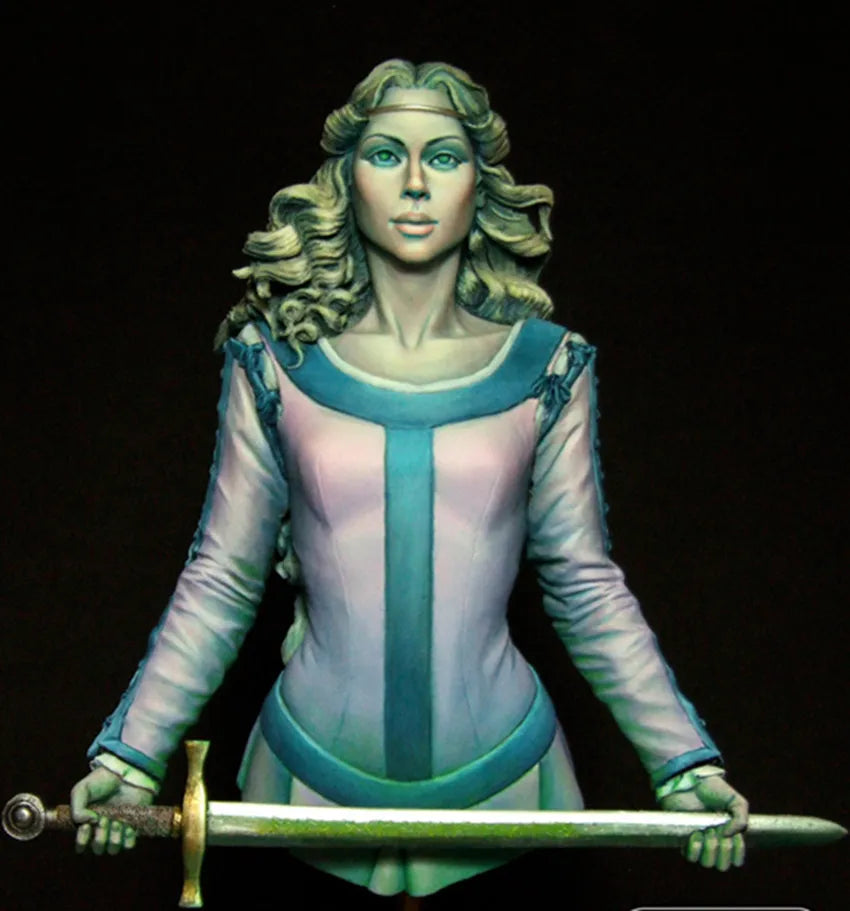 1/10 Blonde Warrior in Turquoise Tunic with Longsword, Resin Model Bust Kit, Fantasy Theme, Unassembled and Unpainted
