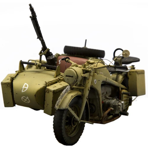 1/16 Military Soldier with Helmet and Equipment, Resin Model Figure Kit, Military Theme, Unassembled and Unpainted