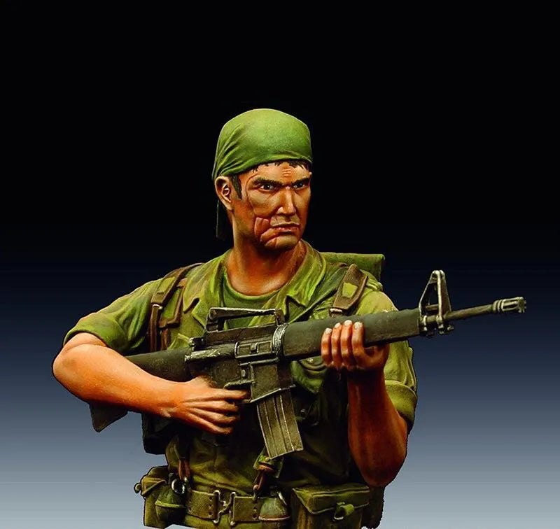 1/10 Modern Infantryman with M16, Resin Model Bust Kit, Unassembled and Unpainted