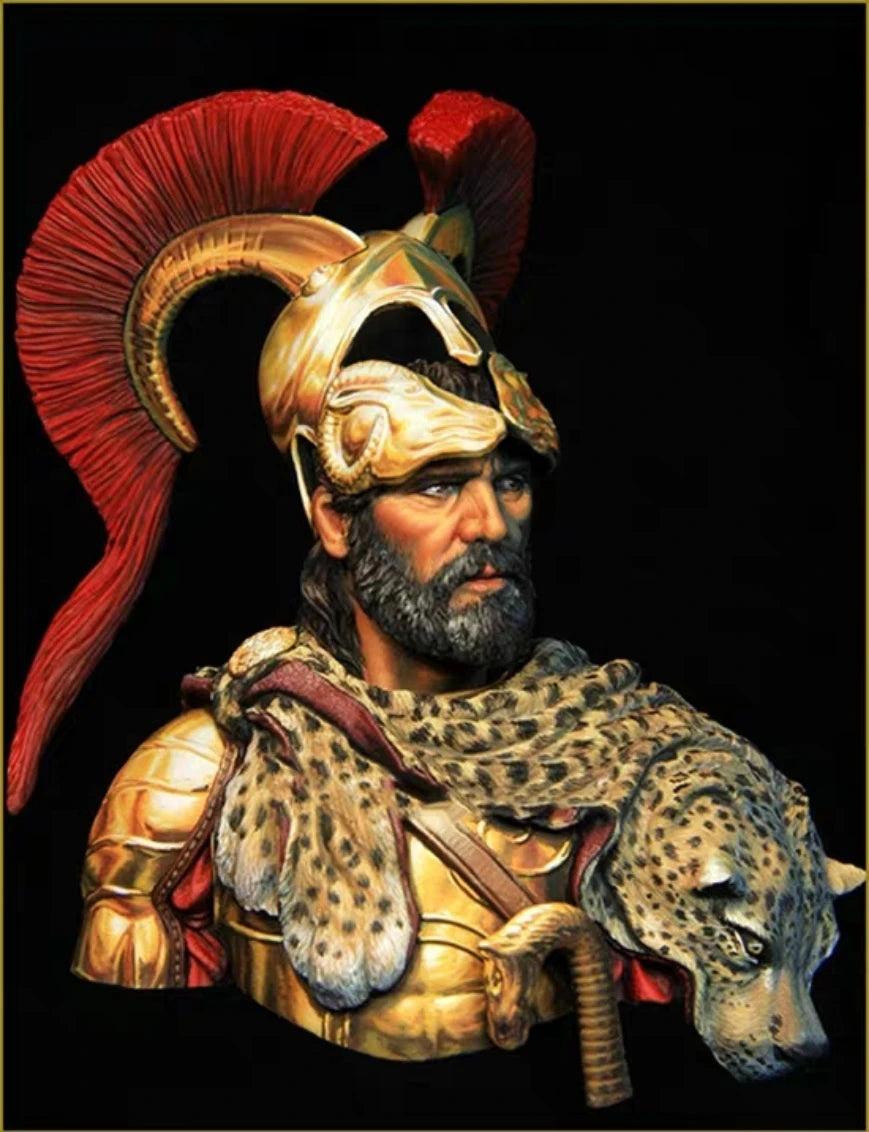 1/10 Ancient Bearded Roman Officer in Red Plumed Helmet with Leopard Cloa, Resin Model Bust Kit, Unassembled and Unpainted