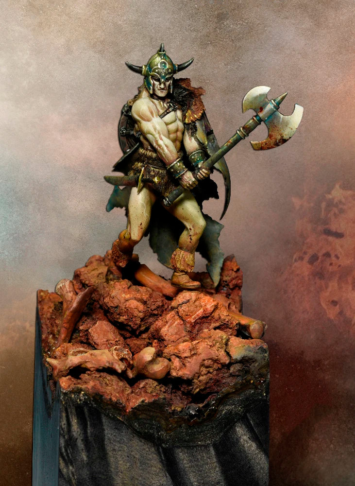 1/32 Ancient Horned Barbarian with Double-Bladed Axe, Resin Model Figure Kit, Unassembled and Unpainted