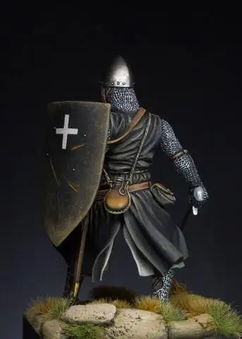 1/24 Medieval Crusader Warrior, Resin Model Figure Kit, Unassembled and Unpainted