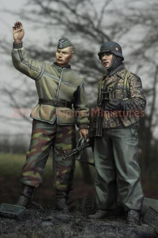 1/35 WWII German Infantry Ardennes 1944, 2 Figures, Resin Model Figure Kit, Unassembled and Unpainted