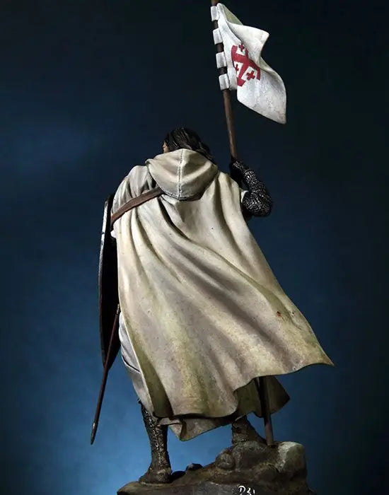 1/18 Medieval Crusader Knight Bearing Cross Banner, Resin Model Figure Kit, Unassembled and Unpainted