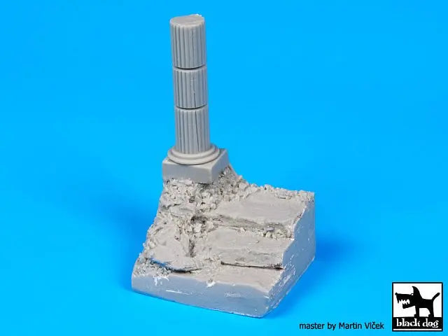 1/35 Ancient Roman/Greek Stairpost Ruins, Resin Model Terrain Kit, Unpainted