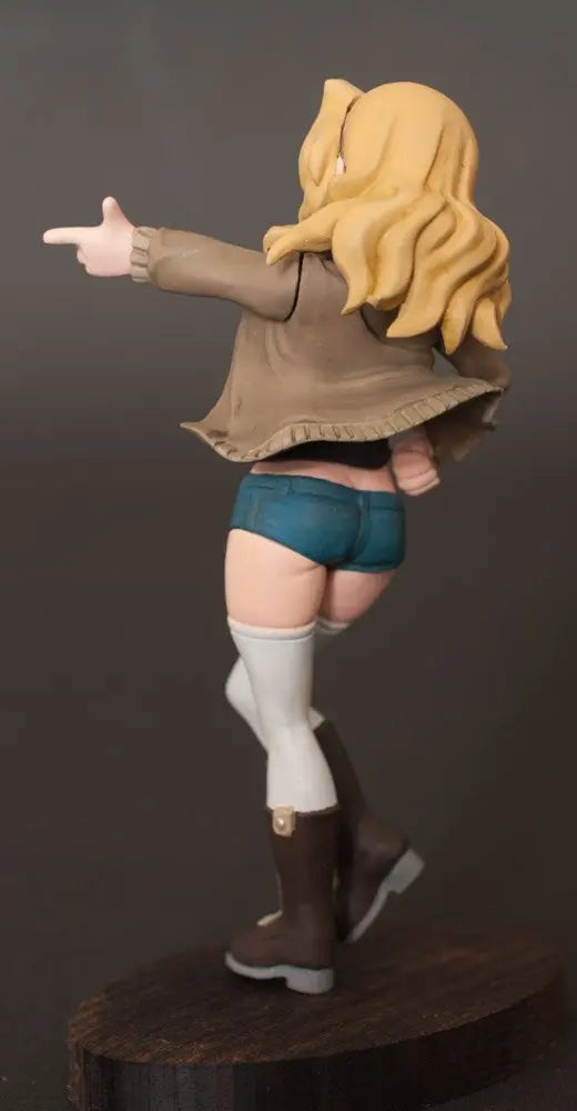 1/20 Girls and Panzer Kay, Resin Model Figure Kit, Anime Theme, Unassembled and Unpainted