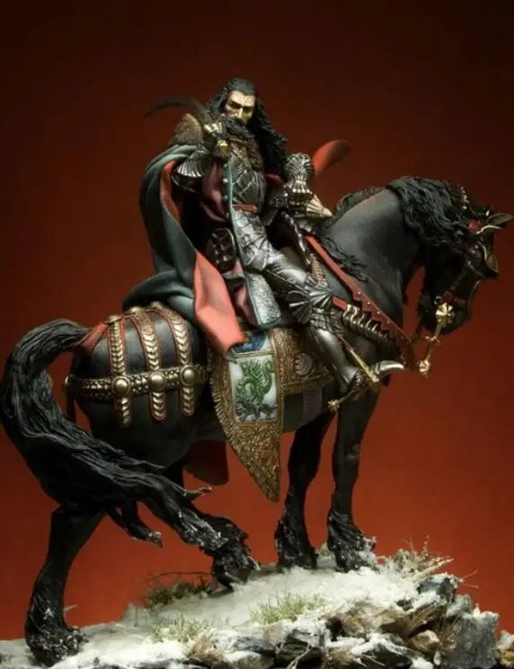 1/24 Noble Warrior on Rearing Horse with Flowing Cape, Resin Model Figure Kit, Fantasy Theme, Unassembled and Unpainted