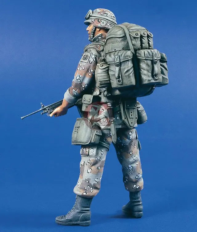 1/16 Modern US Desert Storm Soldier, Resin Model Figure Kit, Unassembled and Unpainted