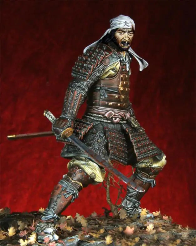 1/18 Medieval Japanese Samurai Warrior in Armor, Resin Model Figure Kit, Unassembled and Unpainted