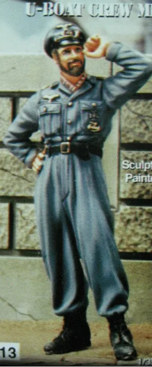 1/35 WWII German U-Boat Captain, Resin Model Figure Kit, Unassembled and Unpainted