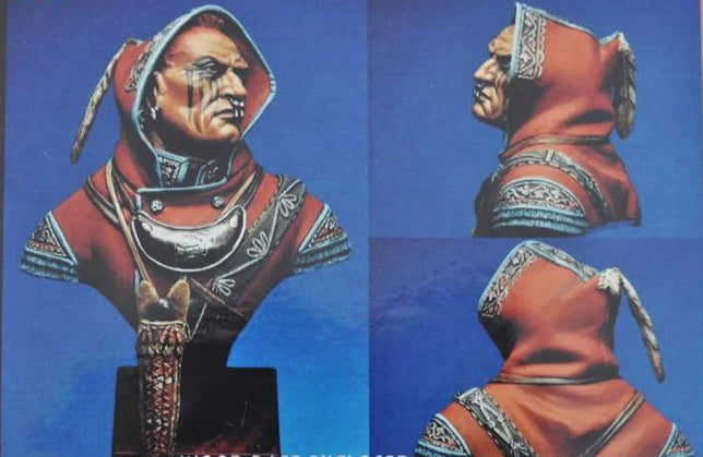 1/10 Female Warrior in Hooded Ornate Armor, Resin Model Bust Kit, Fantasy Theme, Unassembled and Unpainted