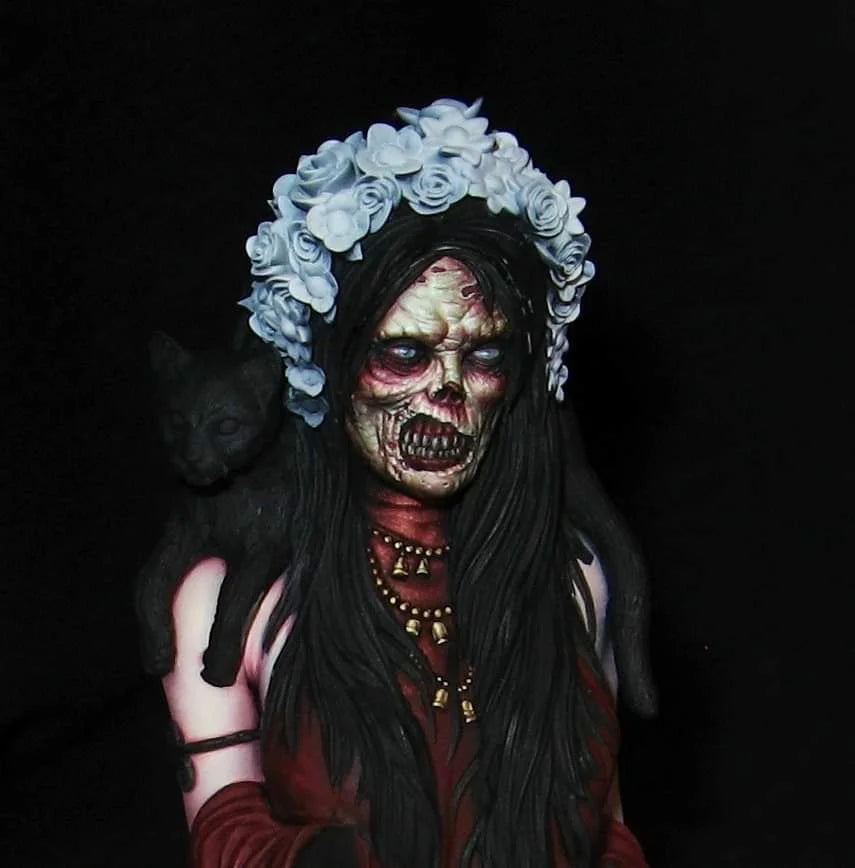 1/10 Gothic Female, 2 Figures, Resin Model Bust Kit, Fantasy Theme, Unassembled and Unpainted