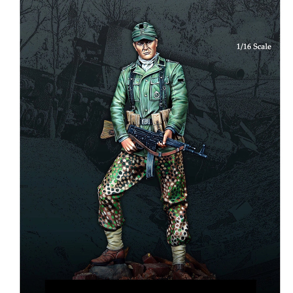 1/16 Modern German Infantryman with MP40 in Combat Stance, Resin Model Figure Kit, Unassembled and Unpainted