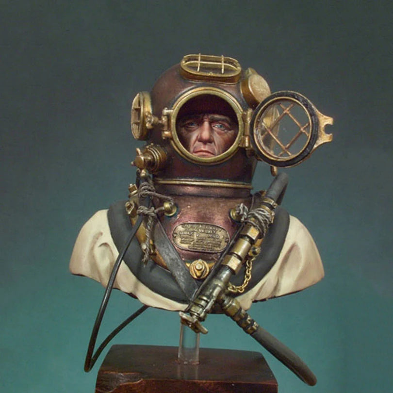 1/10 Gentleman, Resin Model Bust Kit, Sci-Fi Theme, Unassembled and Unpainted