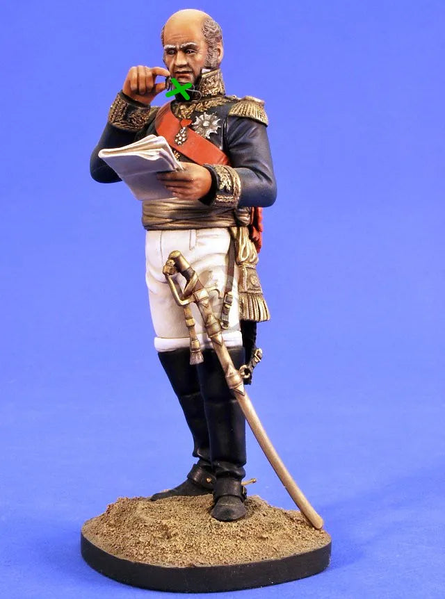 1/16 Napoleonic Officer Commanding with Spyglass, Resin Model Figure Kit, Unassembled and Unpainted