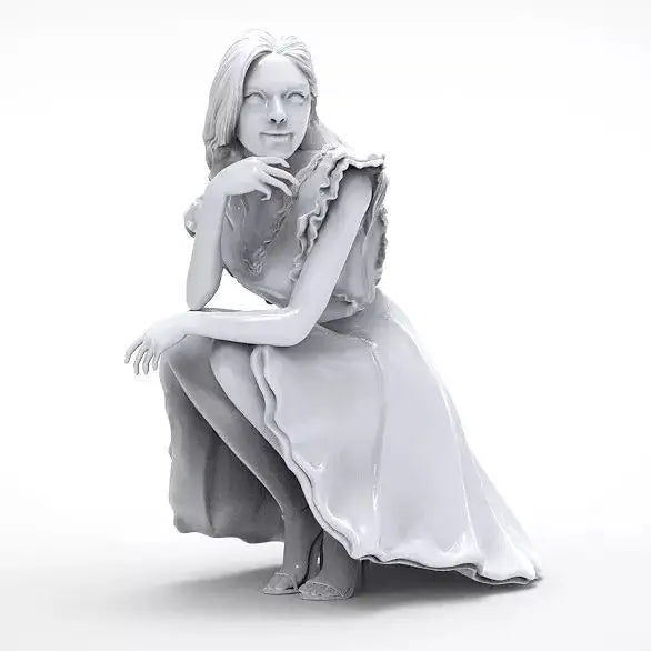 1/24 Sorceress in Flowing Mystical Robes, Resin Model Figure Kit, Unassembled and Unpainted