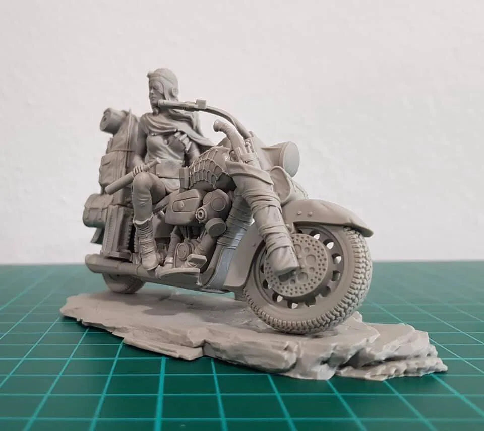 75mm Post-Apocalyptic Motorcycle Rider, Resin Model Figure Kit, Fantasy Theme, Unassembled and Unpainted