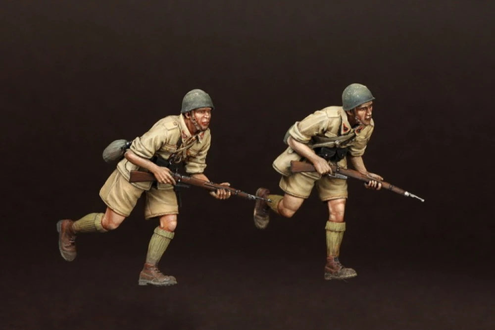 1/35 WWI British Infantry Attacking with Rifles and Grenades, 10 Figures, Resin Model Figure Kit, Unassembled and Unpainted
