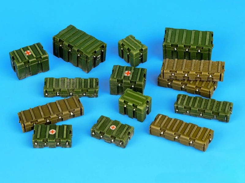 1/35 Modern Stacked Ammunition Boxes & Storage Crates, Resin Model Accessory Kit, Unpainted