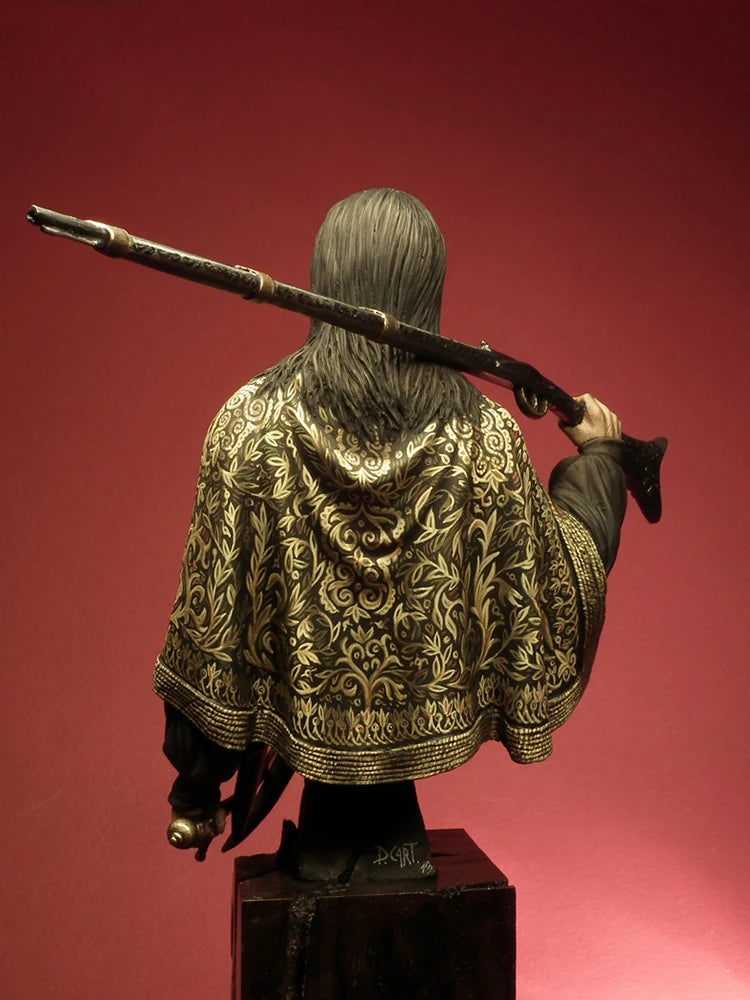 1/9 Ancient Greek Warrior in Ornate Patterned Cloak with Rifle, Resin Model Bust Kit, Unassembled and Unpainted
