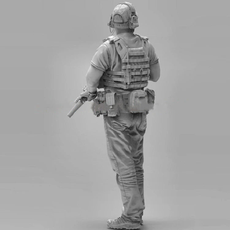 1/16 Modern Tactical Operator with Plate Carrier and Rifle, Resin Model Figure Kit, Unassembled and Unpainted