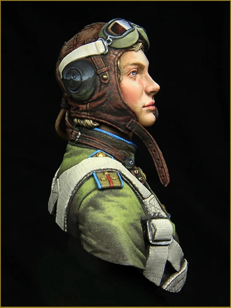 1/10 WWII Soviet Female Pilot, Resin Model Bust Kit, Unassembled and Unpainted