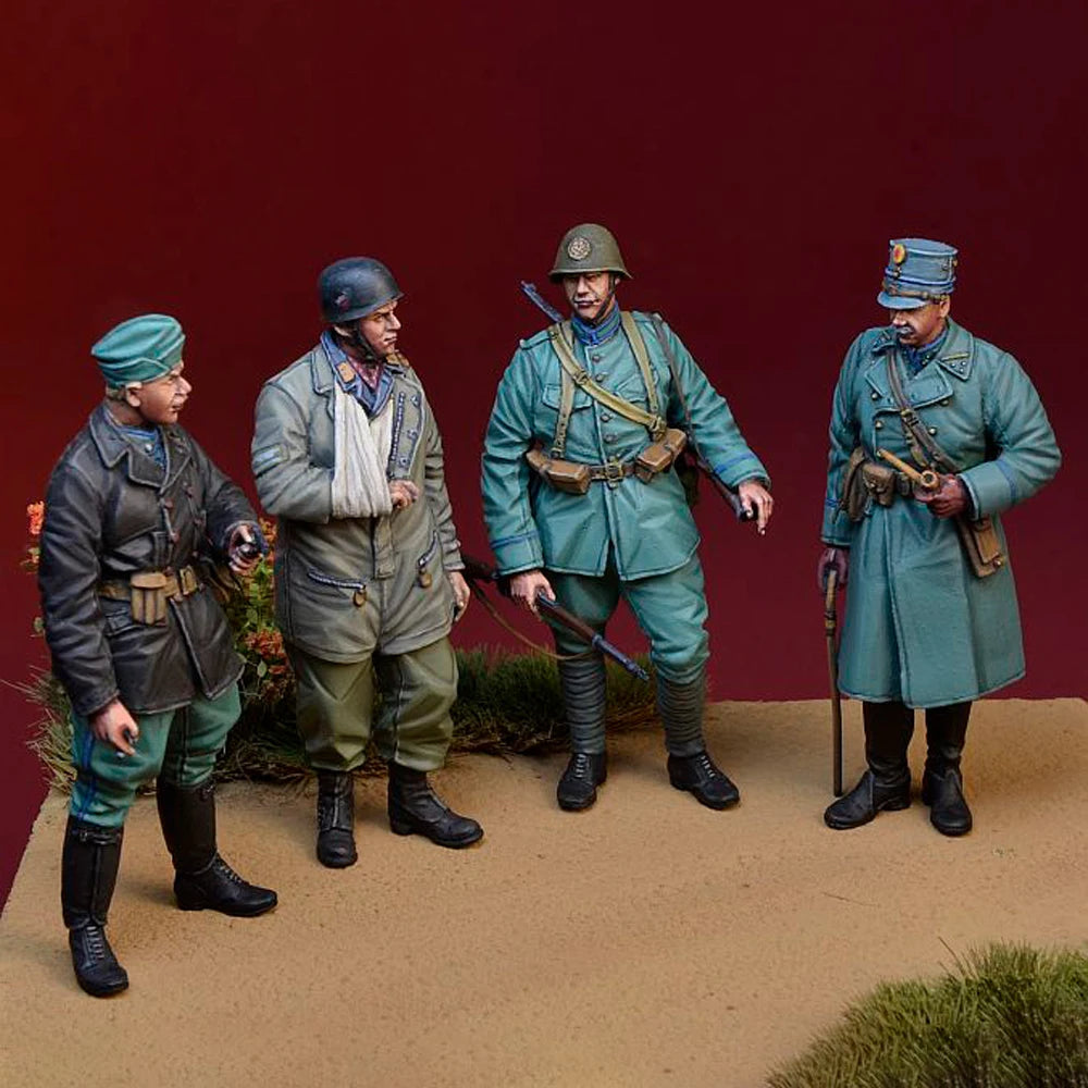 1/35 WWI Military Soldiers in Dress Uniforms, 12 Figures, Resin Model Figure Kit, Unassembled and Unpainted