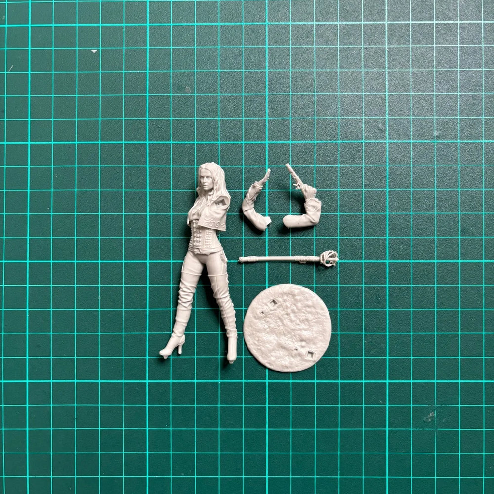 1/24 Undead Mummy Warrior with Crossbow, Resin Model Figure Kit, Fantasy Theme, Unassembled and Unpainted