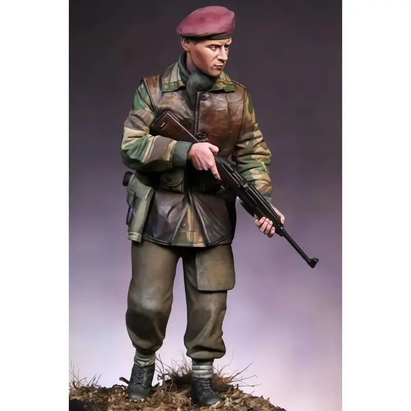 1/16 Modern British Assault Soldier, Resin Model Figure Kit, Unassembled and Unpainted